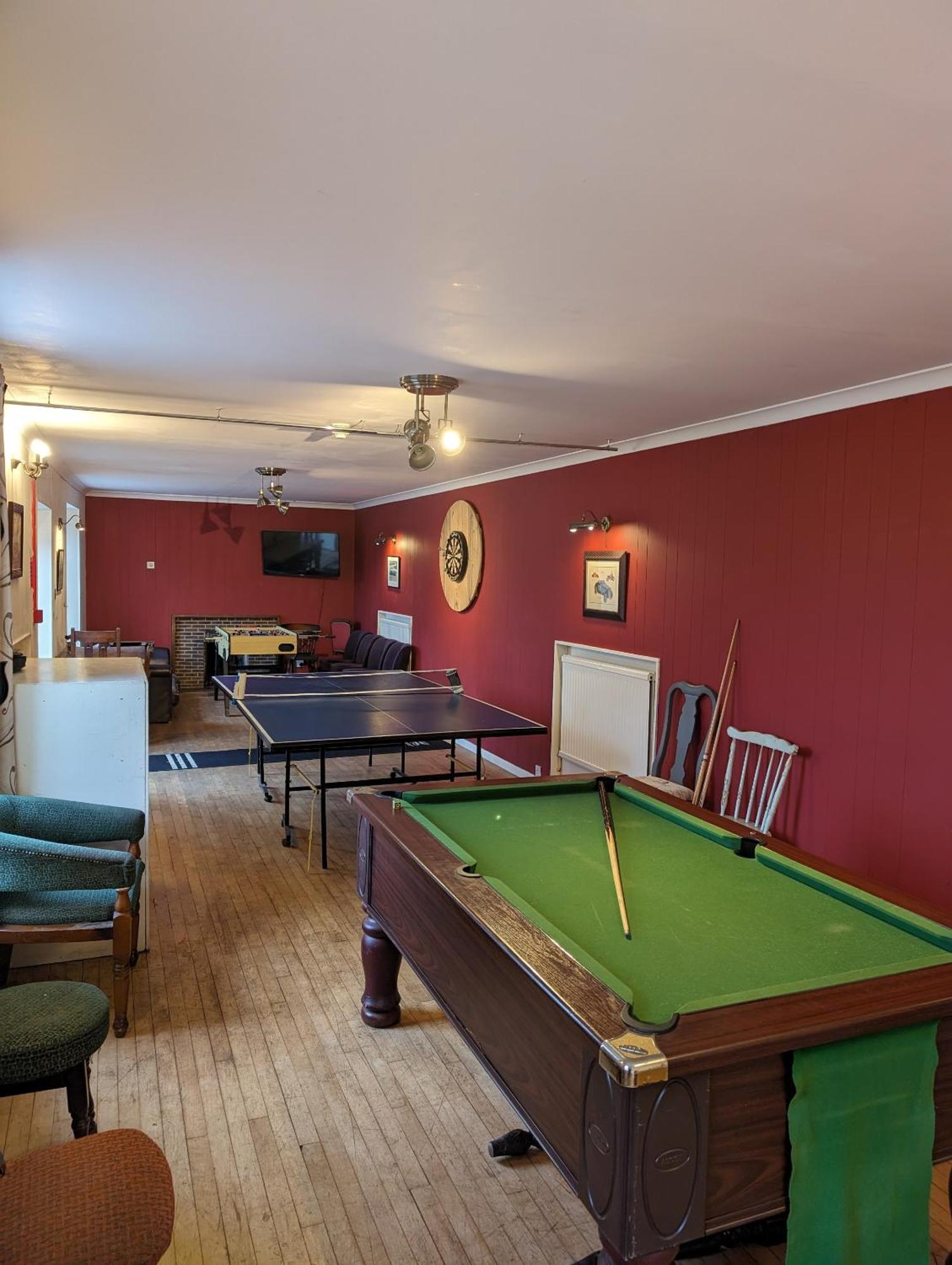 Bartholomew Arms Bed & Breakfast Maidford Екстериор снимка
